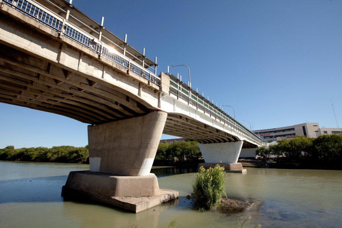 Laredo, Texas Octoer 17, 2009: International Bridge No. 1 spans the Rio Grande looking at Nuevo Laredo, Mexico from the banks of a city park in Laredo, TX.