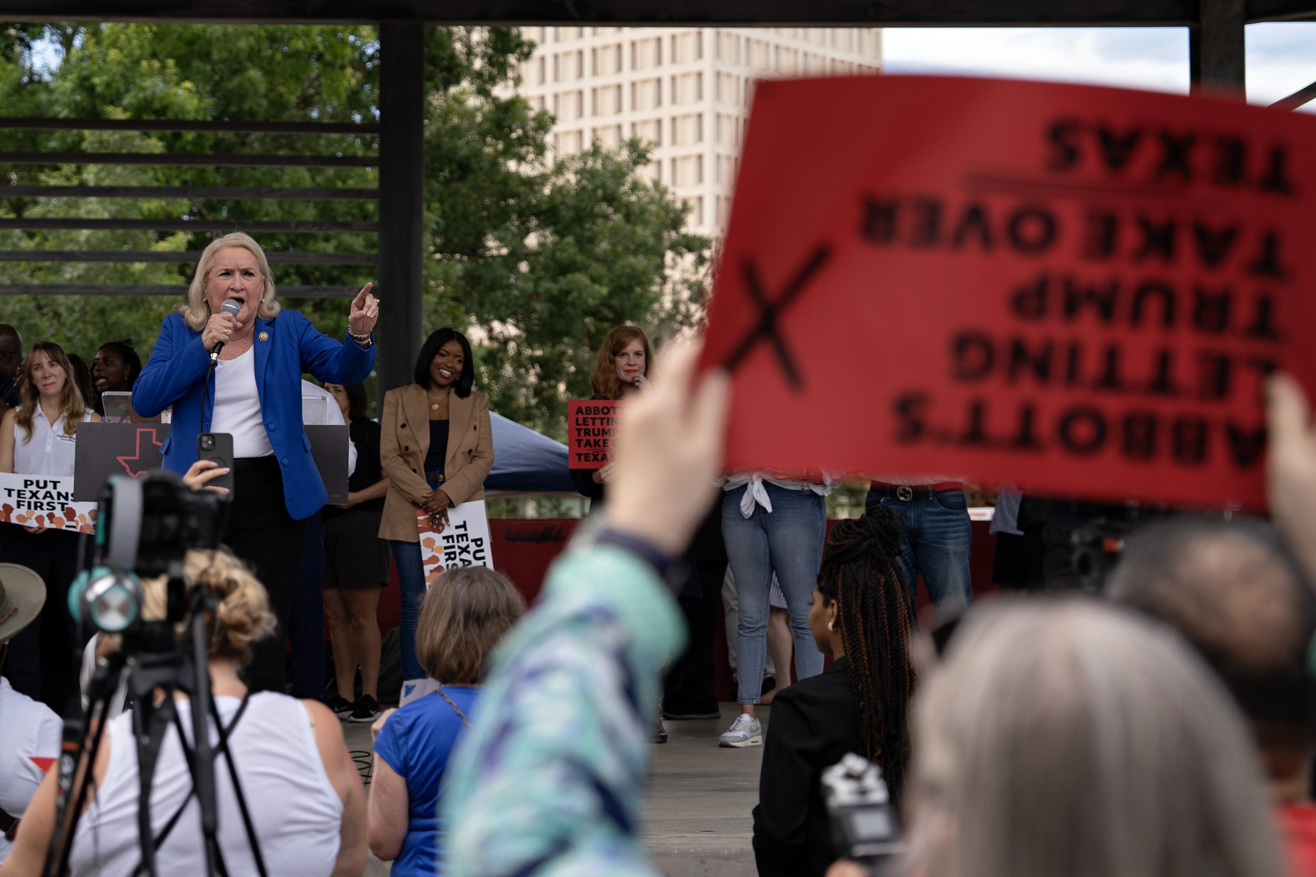 This newly drawn Houston district could unearth tensions between Democrats ...