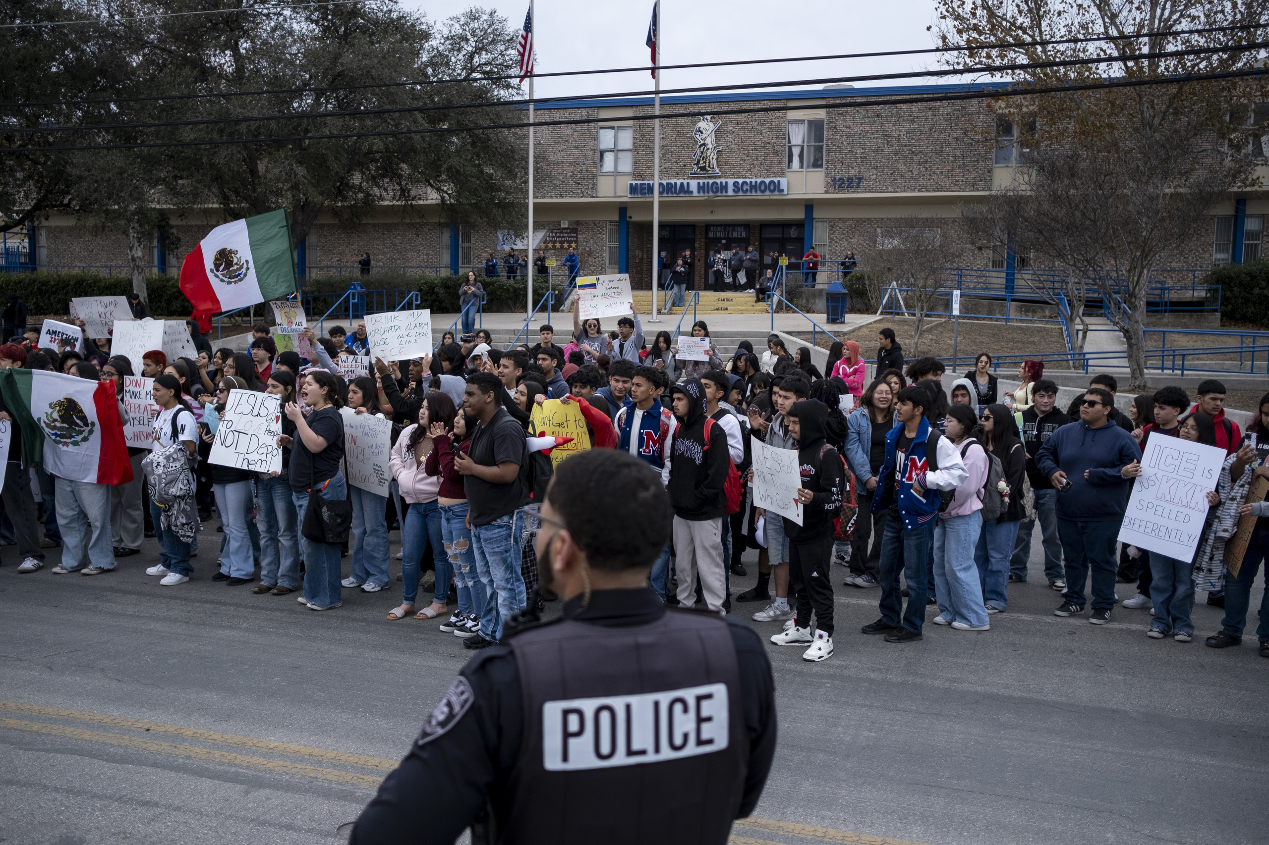 Hundreds of Texas public school students walk out to protest ICE killings